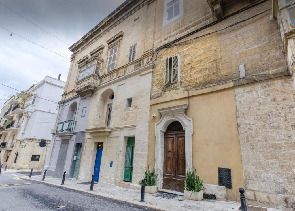 Floriana 5 Minutes Walk To The Capital City Esterno foto