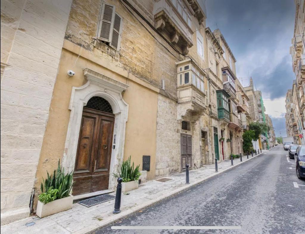 Floriana 5 Minutes Walk To The Capital City Esterno foto